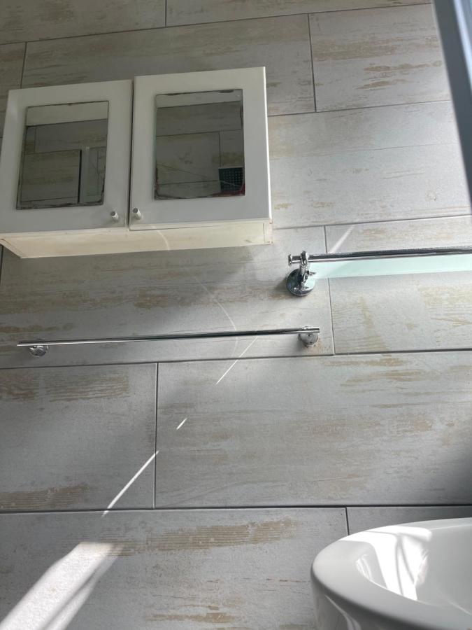 @Jackie'S Avondale 2 Bed Flat At Harrow Court Appartement Harare Buitenkant foto